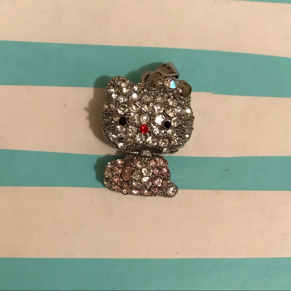 Hello Kitty Pendant - Picture 1 of 2